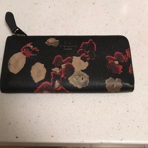 Coach leather flower wallet